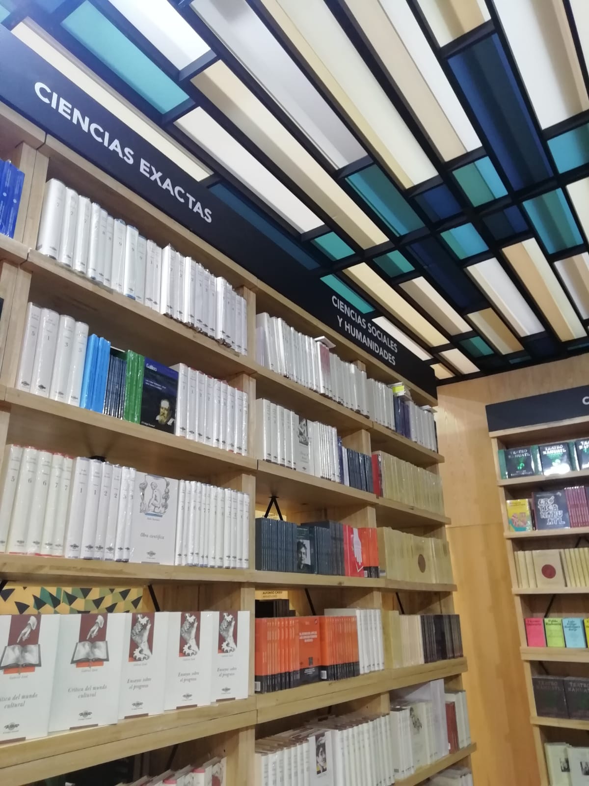 Stand Colegio Nacional, FIL 2019