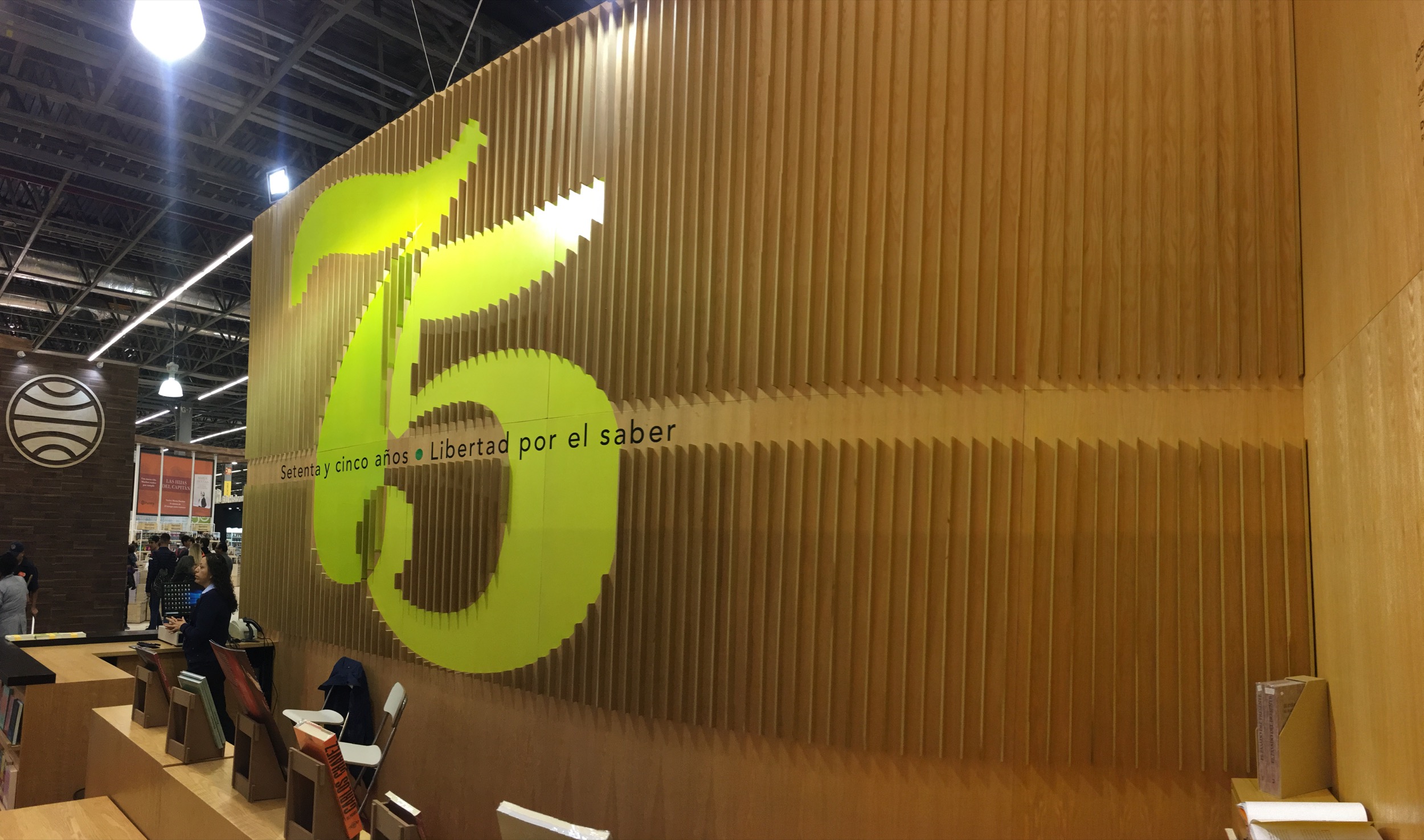 Stand Colegio Nacional, FIL 2018