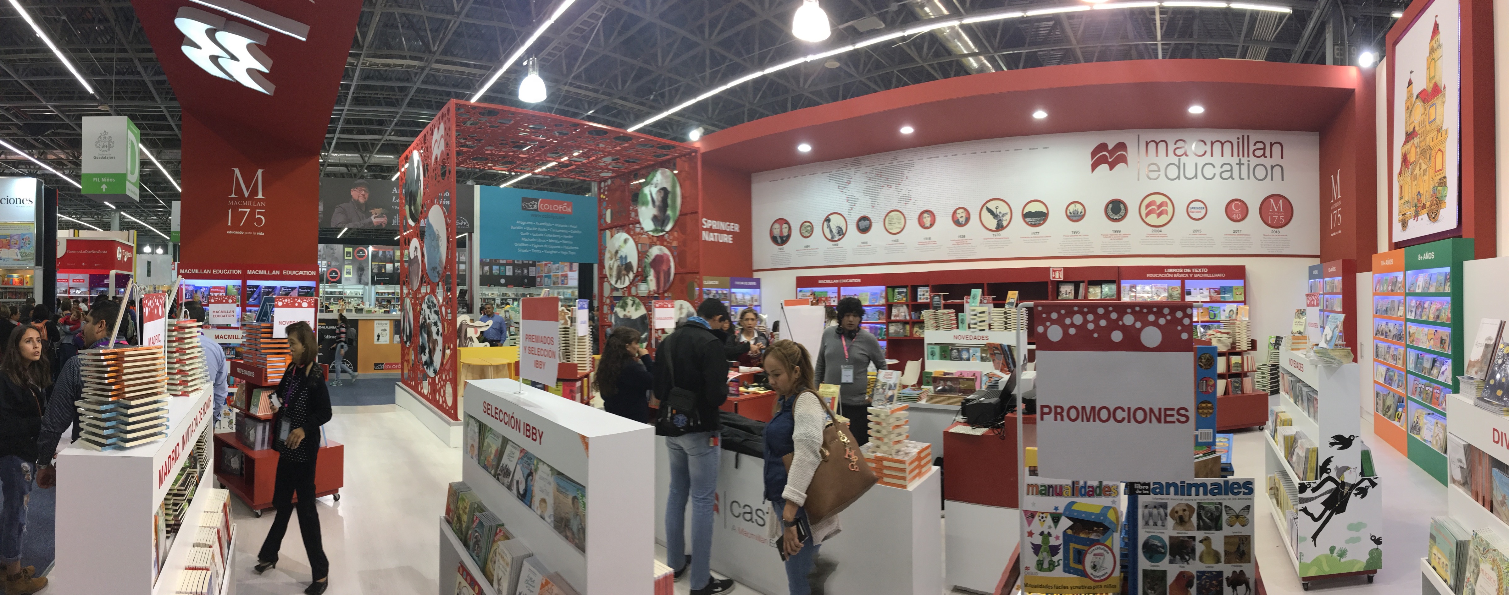 STAND MACMILLAN CASTILLO, FIL 2017