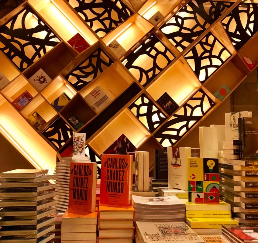 Librería - Cafetería Colegio Nacional. Archivo Germán Rostan Robledo