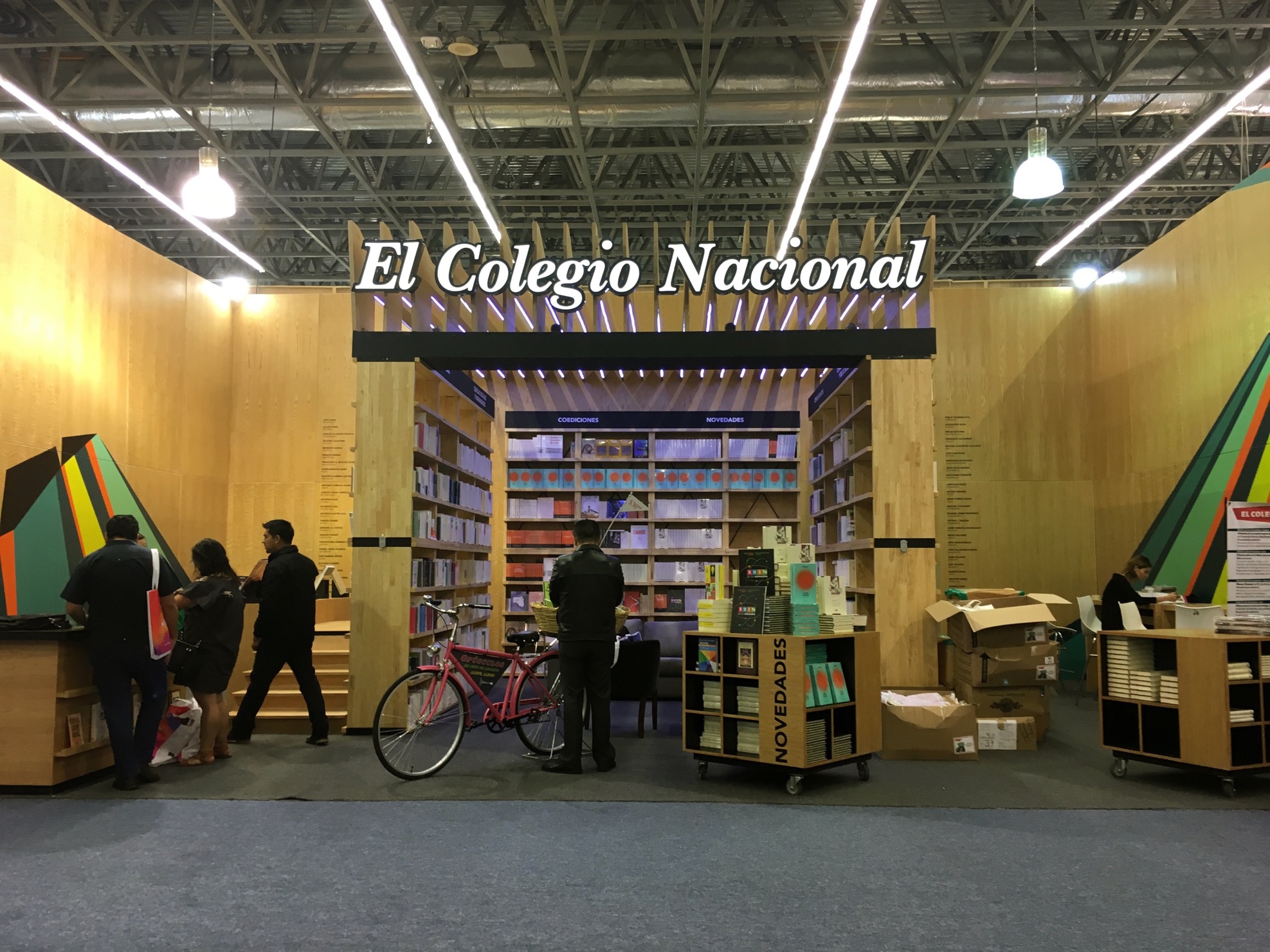 Stand Colegio Nacional FIL 2017